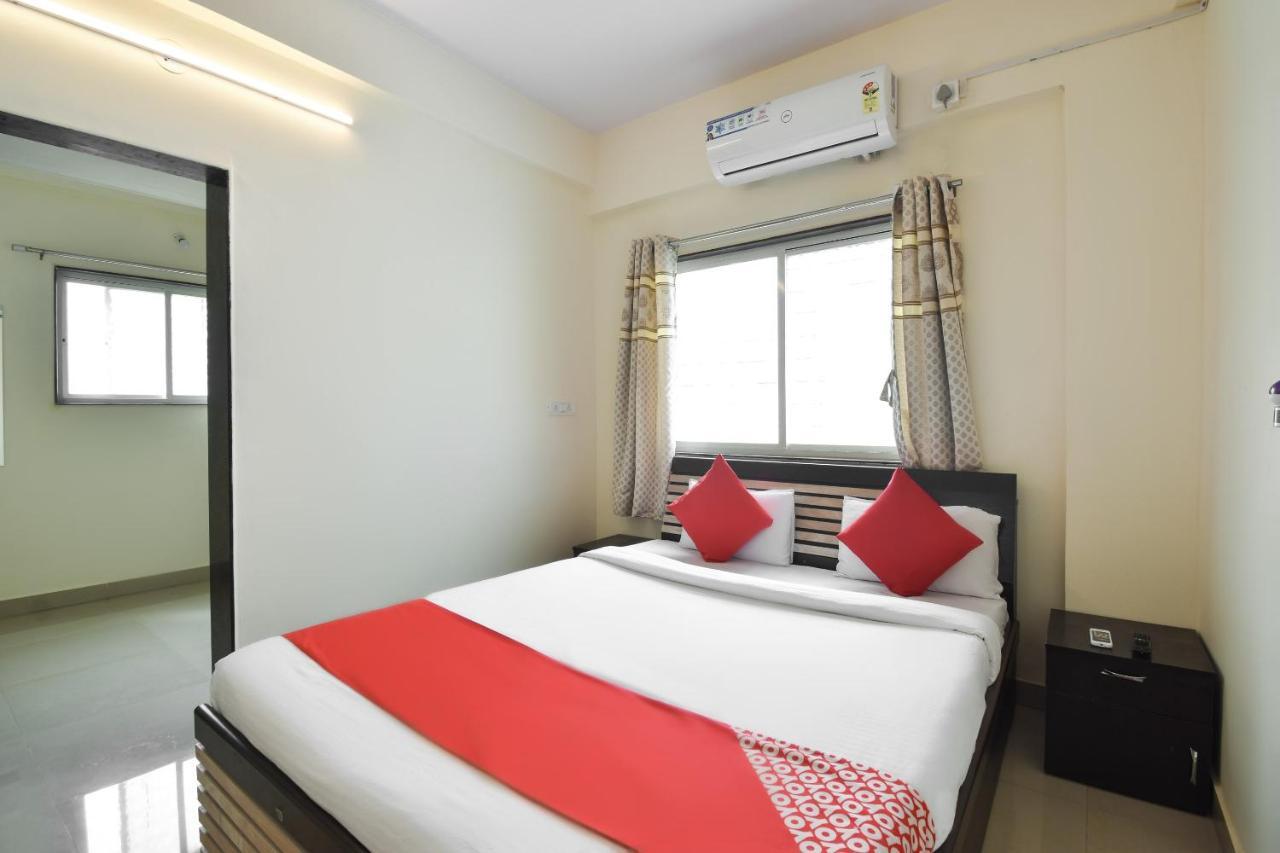 Hotel O Felicita Inn Near Seasons Mall Kharadi Kültér fotó