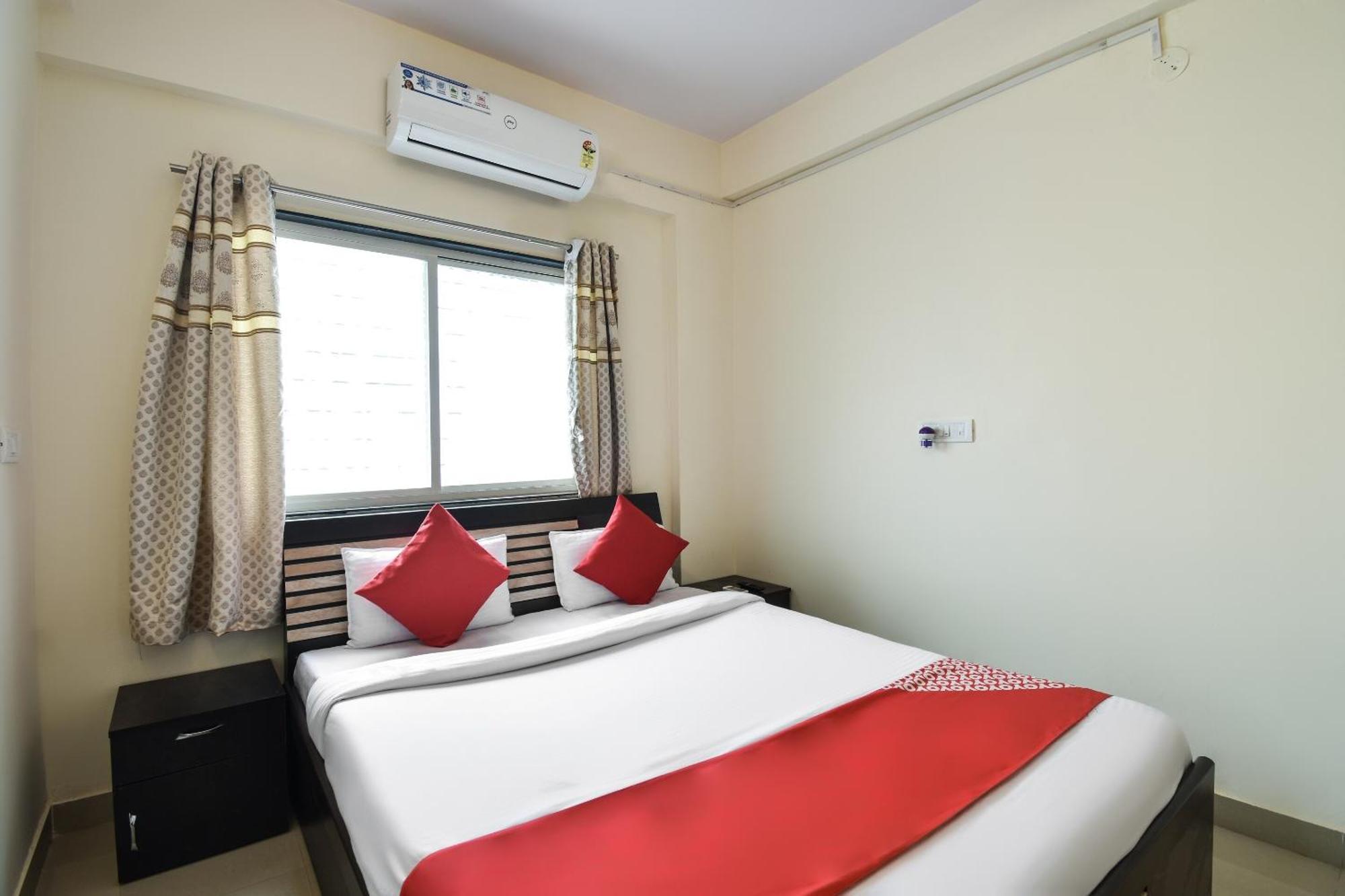 Hotel O Felicita Inn Near Seasons Mall Kharadi Kültér fotó